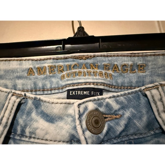 American Eagle Outfitters Mens Extreme Flex Distressed Light Wash Jeans 31x30 - Picture 2 of 5